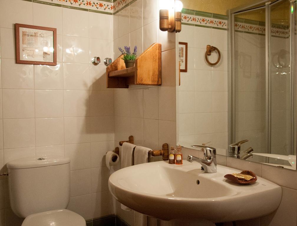 Sisquet Apartaments Erillavall Pokoj fotografie