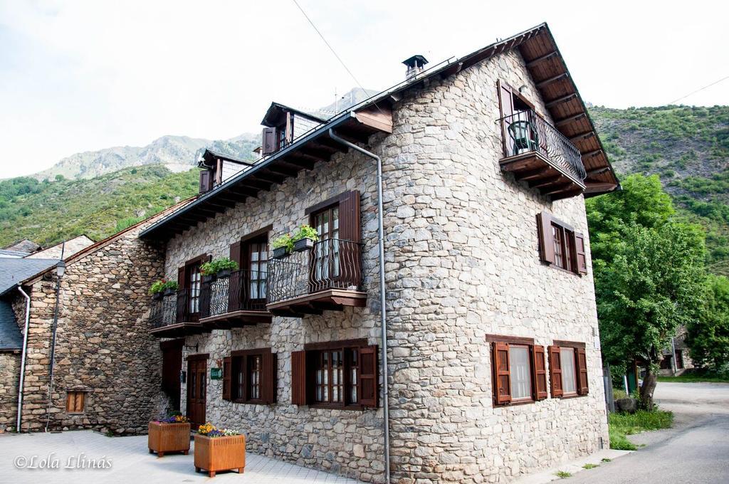 Sisquet Apartaments Erillavall Exteriér fotografie